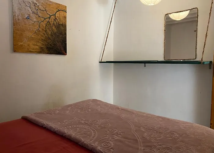 بيت للعطل Courtyard Eel Garden